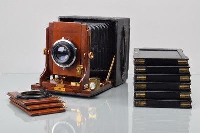Lot 1 - A James A. Sinclair & Co. Una 5x7'' Hand and Stand Camera