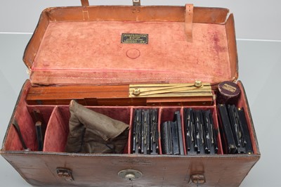 Lot 2 - A James A. Sinclair & Co. Una 6x9cm Hand and Stand Camera